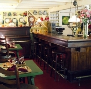 bar